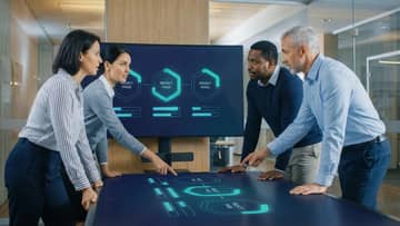 Jak probíhá implementace QI ERP: od analýzy po spuštění